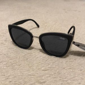 Quay Australia NWT My Girl sunglasses
